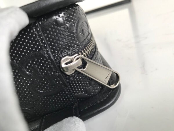 gg Embossed Cosmetic Case Black gg Embossed For Men? 9in/23cm gg495