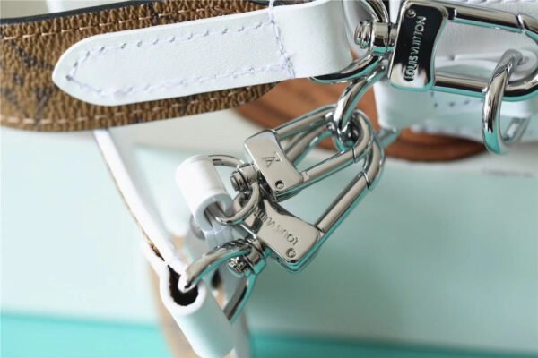 LV Swing Monogram White For Women,  Shoulder And Crossbody Bags 24cm/9.4in LV?