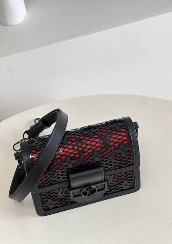 LV Limited Mini Dauphine Bags By Nicolas Ghesqui¨¨re With Monogram Lace Black For Women 20cm LV M20595