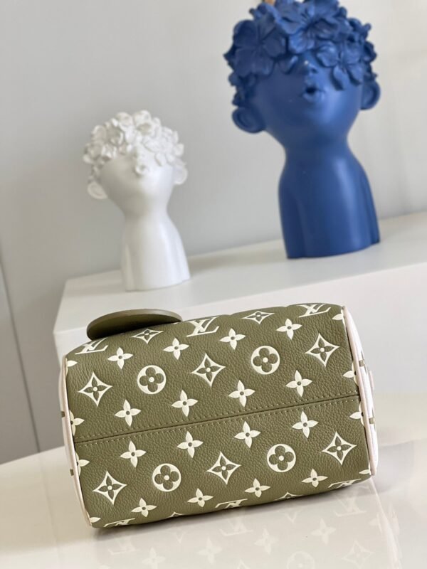LV Speedy Bandouli¨¨re 20 Monogram Empreinte Khaki Green/Beige/Cream For Women, WoHandbags 8.1in/21cm LV M46118
