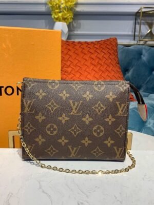 LV Toiletry Pouch On Chain Monogram Canvas For Women, WoBags, Shoulder And Crossbody Bags 7.5in/19cm LV M47544
