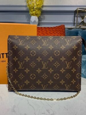 LV Toiletry Pouch On Chain Monogram Canvas For Women, Women¡¯s Wallet 9.8in/25cm LV M81412