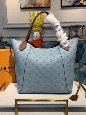 LV Hina MM Bucket Bag Light Blue For Women,  Shoulder And Crossbody Bags 18.1in/46cm LV M52975