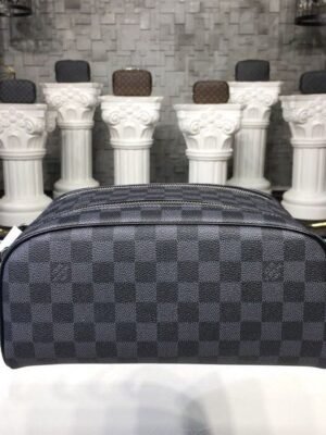 LV King Size Toiletry Damier Graphite Canvas For Women, WoBags, Travel Bags 11in/28cm LV