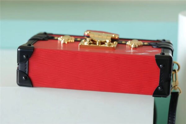 LV Petite Malle Epi Black/Red For Women,  Shoulder And Crossbody Bags 7.9in/20cm LV?