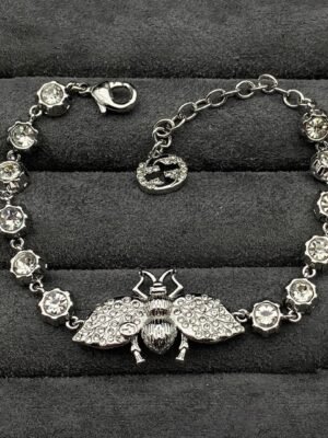 Double G Interlocking G Bee Crystals Bracelet