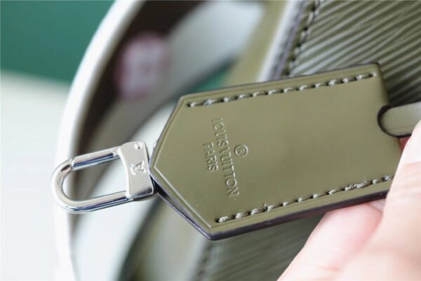 LV Cluny Mini Epi Green For Women,  Shoulder And Crossbody Bags 20cm/7.9in LV?