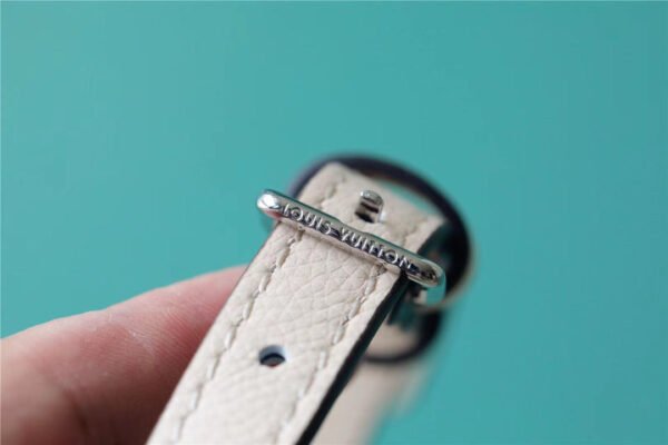 LV Why Knot MM Mahina Light Pink For Women,  Shoulder And Crossbody Bags 13.4in/34cm LV?