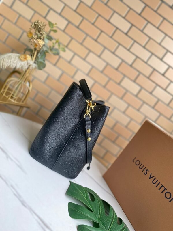 LV NeoNoe MM Bucket Bag Monogram Empreinte Black For Women, Women¡¯s Handbags, Shoulder Bags 10.2in/26cm LV M45256