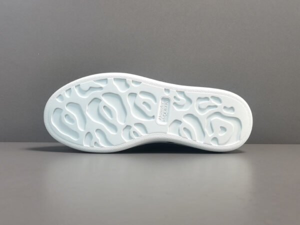 ALEXANDER MCQUEEN SNEAKERS x WHITE VANILLA