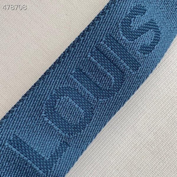 LV Coussin PM Monogram Embossed Puffy Light Blue For Women, Women¡¯s Handbags, Shoulder And Crossbody Bags 10.2in/26cm LV