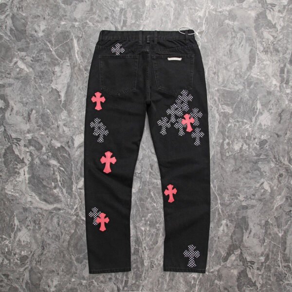 CHROME HEARTS PINK & CHECKERED CROSS PATCH FLEURKNEE JEANS BLACK