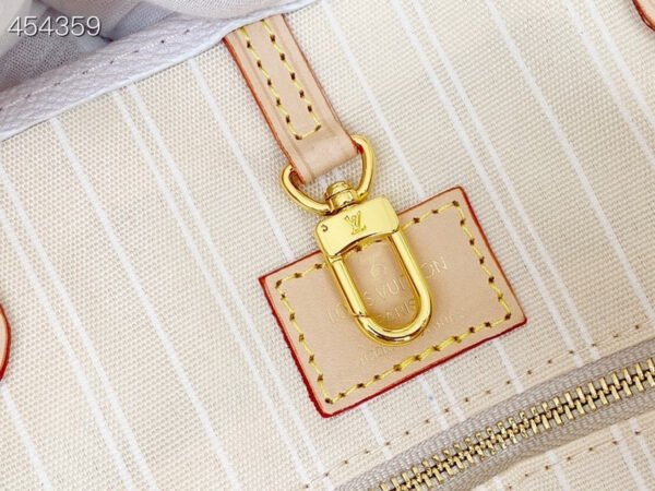 F19427B4-BF99-42E6-93FF-C5A6DFB32024-95044-1620023360 LV Onthego GM Tote Bag Pink For Women 41cm LV