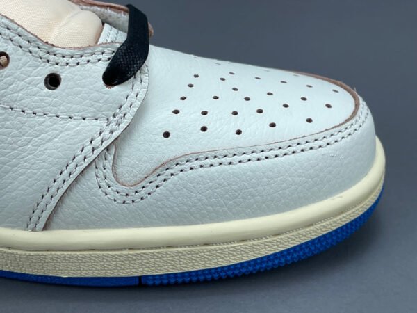 JORDAN_1_LOW_OG_x_TRAVIS_SCOTT_FRAGMENT_-_Prime_Reps_12 JORDAN 1 LOW OG x TRAVIS SCOTT FRAGMENT