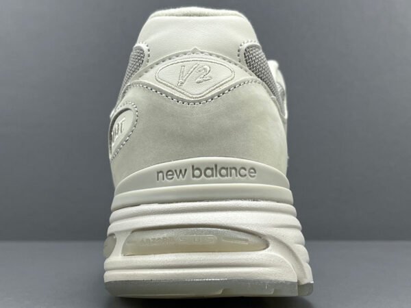 STONE_ISLAND_x_991v2_MADE_IN_ENGLAND_GHOST_PACK_BEIGE_-_Prime_Reps_16 STONE ISLAND x 991v2 MADE IN ENGLAND GHOST PACK BEIGE