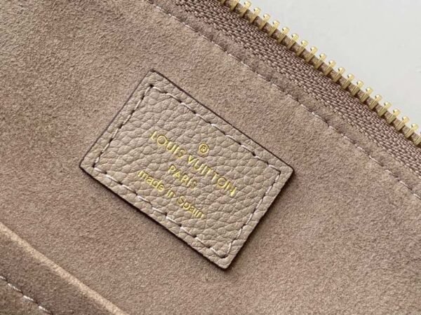 WhatsApp-Image-2021-11-19-at-11-55-10 LV Petit Palais Monogram Flowers Tourterelle/Creme For Women, Shoulder And Crossbody Bags 11.4in/29cm LV M58914