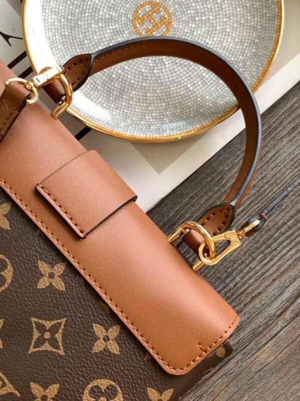 LV Locky BB Monogram Canvas Caramel Brown For Women, Women¡¯s Handbags, Shoulder And Crossbody Bags 7.9in/20cm LV M44654