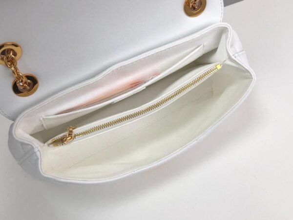 WhatsApp-Image-2022-02-21-at-13-50-19-6-1 LV New Wave Chain Bag White For Women, Shoulder And Crossbody Bags 9.4in/24cm LV M58549