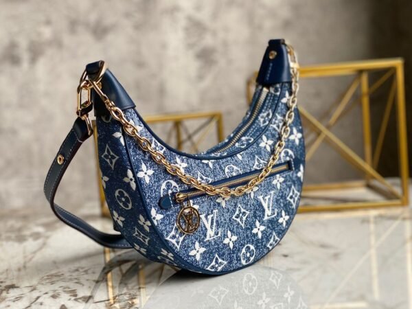 LV Loop Since 1854 Jacquard Navy Blue By Nicolas Ghesqui¨¨re For Cruise Show, WoHandbags 9.1in/23cm LV M81166