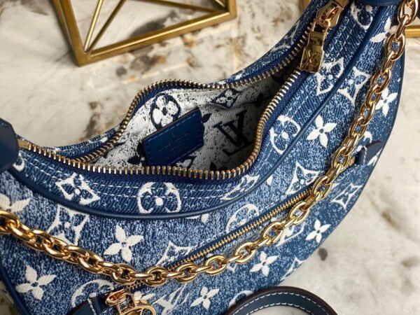 LV Loop Since 1854 Jacquard Navy Blue By Nicolas Ghesqui¨¨re For Cruise Show, WoHandbags 9.1in/23cm LV M81166