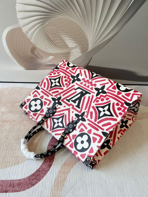 LV LV Crafty OnTheGo GM Tote Bag Monogram Giant Red For Women, Women¡¯s Handbags, Shoulder Bags 16.1in/41cm LV M45358