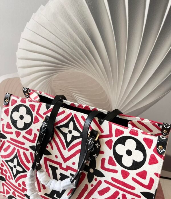 LV LV Crafty OnTheGo GM Tote Bag Monogram Giant Red For Women, Women¡¯s Handbags, Shoulder Bags 16.1in/41cm LV M45358