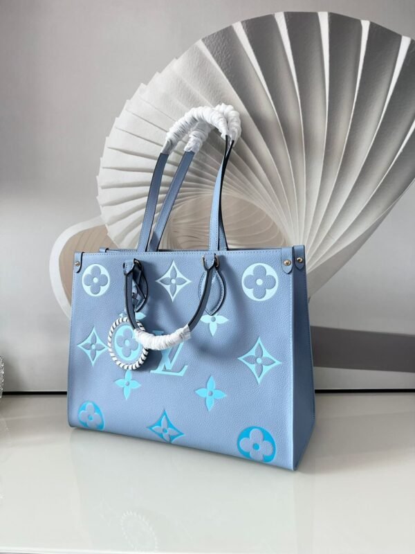 WhatsApp-Image-2022-04-20-at-4-42-40-PM LV OnTheGo MM Monogram Empreinte Summer Blue For By The Pool Collection, Women Handbags, Tote Bags 13.8in/35cm LV M45718