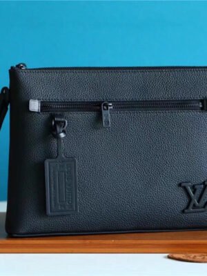LV Pochette Ipad Black Aerogram For Men, Wallet 30cm LV M81029