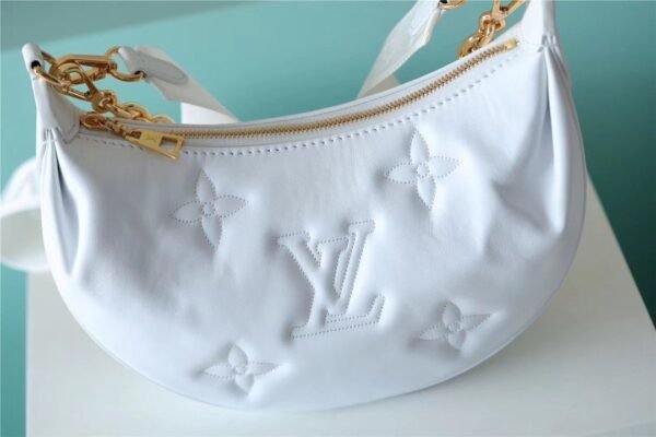 a1552a39 LV Over The Moon Bag Handbags For Women In Snow White 10.8in/28cm LV M59959