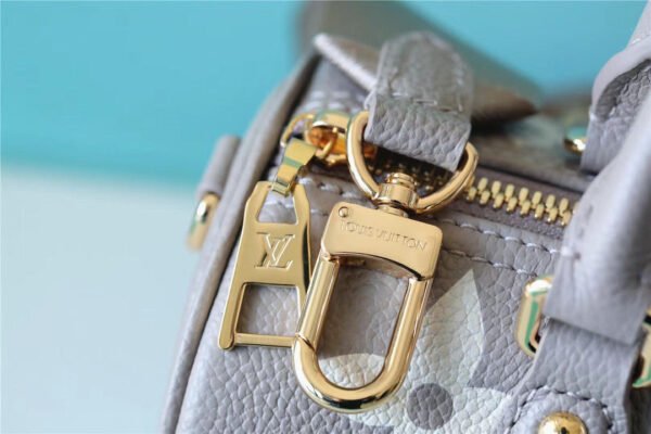 a921bcd2 LV Papillon BB Monogram Empreinte Tourterelle / Creme Beige For Women, Women¡¯s Handbags, Shoulder Bags And Crossbody Bags 7.9in/20cm LV M46031