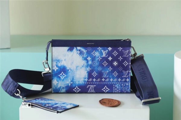 aa7d32a6 LV Gaston Wearable Wallet Monogram Blue For Men, Bags, Shoulder And Crossbody Bags 8.7in/22cm LV M81431
