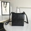 gg Embossed Messenger Bag Black gg Embossed For Men 8.1in/20.5cm gg 625782 1W3AN 1000465
