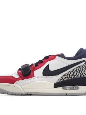 AIR JORDAN 11 "Chicago White/Red"