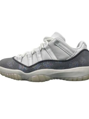 AIR JORDAN 11 RETRO x LNY