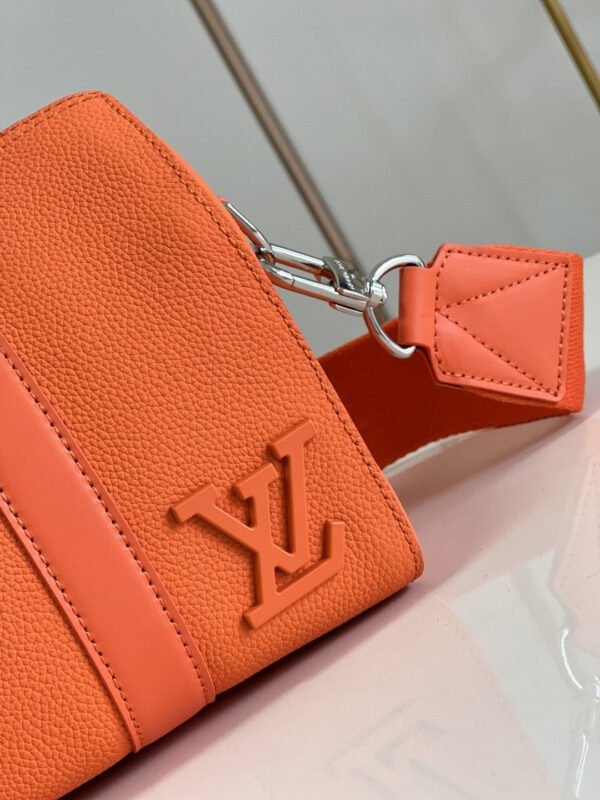 b0153c10 LV City Keepall Aerogram Orange For Men, Bags, Shoulder And Crossbody Bags 10.6in/27cm LV