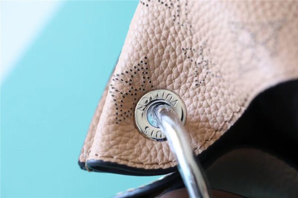 LV Carmel Hobo Bag Mahina Galet For Women, Women¡¯s Handbags, Shoulder Bags And Crossbody Bags 13.8in/35in LV