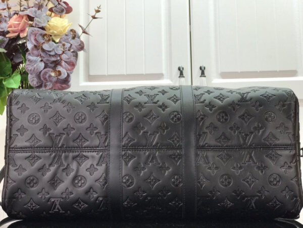 LV Keepall Bandouli¨¨re 50 Monogram Shadow For Men, Travel Bags 19.7in/50cm LV M44810