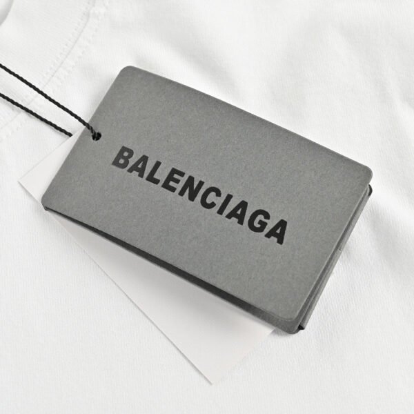 b42f5f02 Balenciaga T-Shirt - Berlin Graphic
