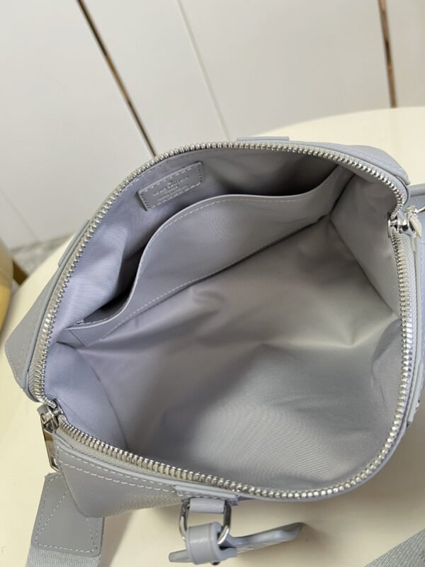 b96eca42 LV City Keepall Grey Aerogram For Women, WoBags, Crossbody Bags 10.6in/27cm LV M59328