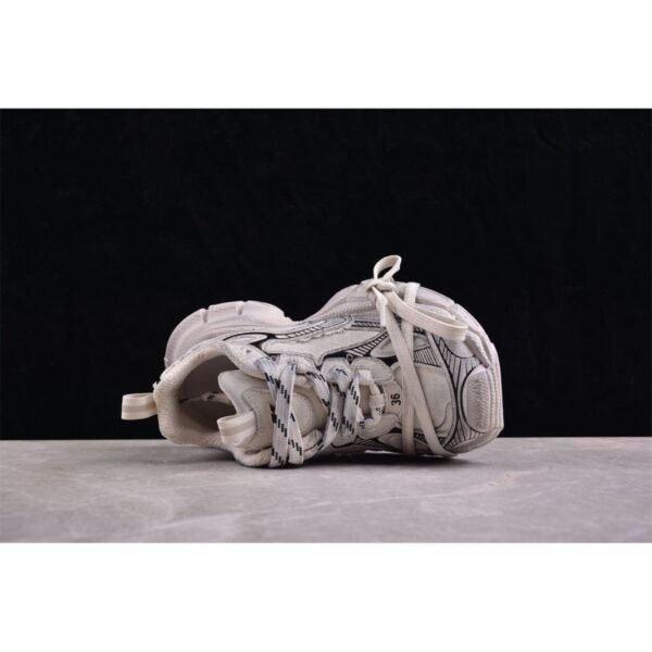 balenciaga-3xl-x-beige-545700 BALENCIAGA 3XL x BEIGE