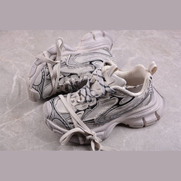 balenciaga-3xl-x-beige-737141 BALENCIAGA 3XL x BEIGE