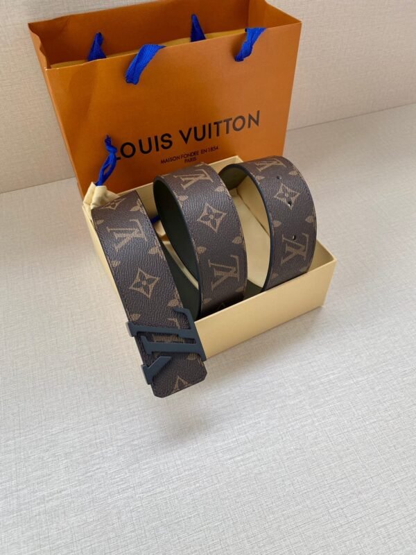 Luxury  LUV  BELTS 020