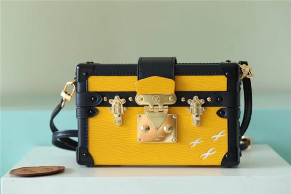 LV Petite Malle Epi Yellow For Women,  Shoulder And Crossbody Bags 7.9in/20cm LV?