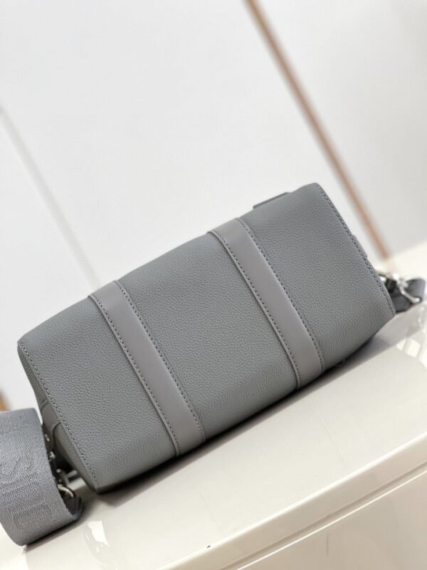 cb15e3d0 LV City Keepall Aerogram Grey For Men, Bags, Shoulder And Crossbody Bags 10.6in/27cm LV M59328