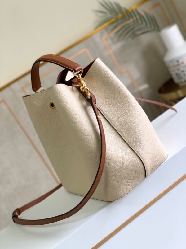 LV NeoNoe MM Bucket Bag Monogram Empreinte Creme For Women, Women¡¯s Bags, Shoulder Bags 10.2in/26cm LV M45307