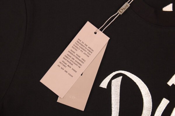 cd6ef4fd Dior Script Logo T-Shirt (Black)