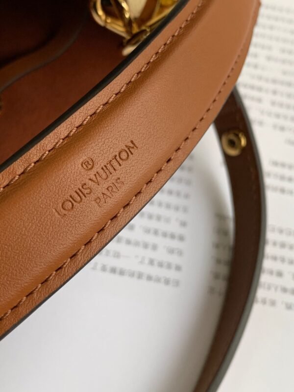 LV NeoNoe MM Bucket Bag Monogram Empreinte Creme For Women, Women¡¯s Bags, Shoulder Bags 10.2in/26cm LV M45307