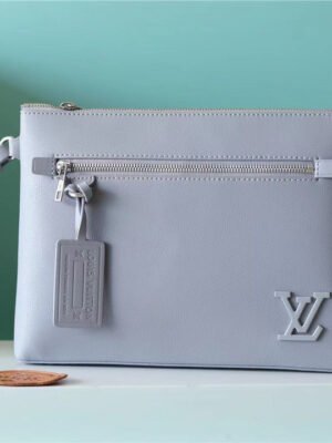 LV Pochette Ipad Grey Aerogram For Men, Wallet 30cm LV M81029