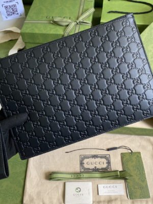 gg Embossed Pouch Black gg Embossed For Men 12in/30cm gg
