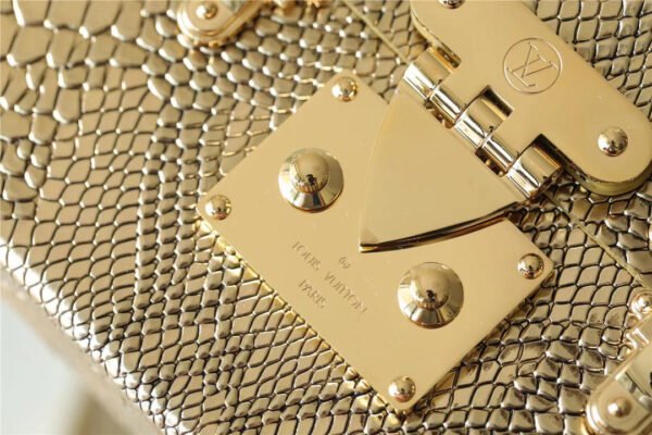 LV Petite Malle High Shiny Alligator By Nicolas Ghesquiere Gold For Women,  Shoulder And Crossbody Bags 7.9in/20cm LV?